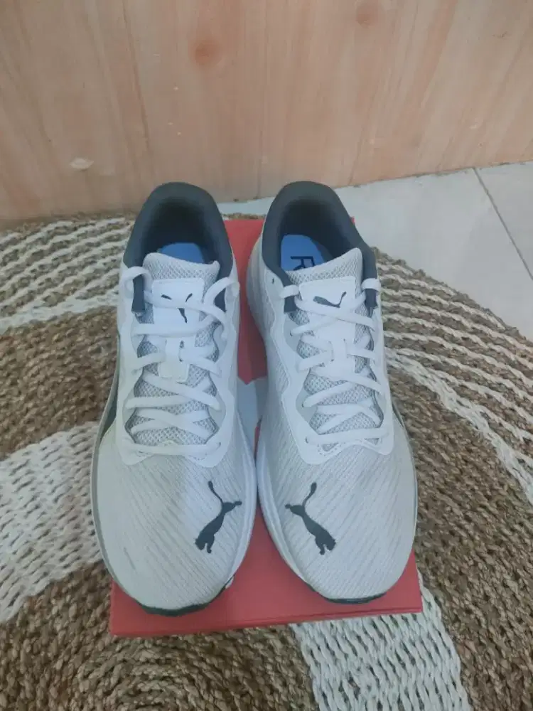 Sepatu Lari Puma Aviator Profoam Sky Putih Ukuran 40 Original