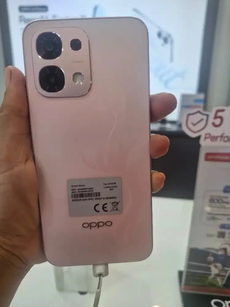 Kredit 300rbn Oppo a6pro