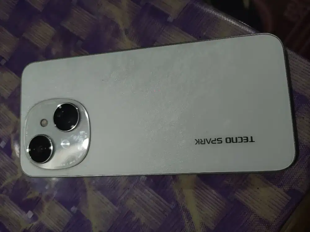 tecno spark go 1