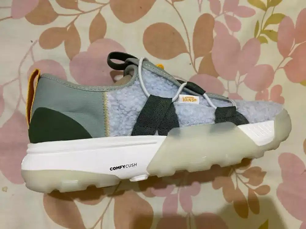 Sepatu vans shiki slipper