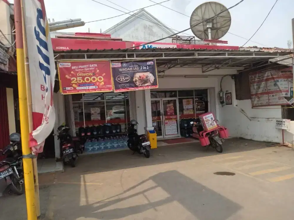 Ruko super strategis di pusat keramaian Adipala Cilacap di jual