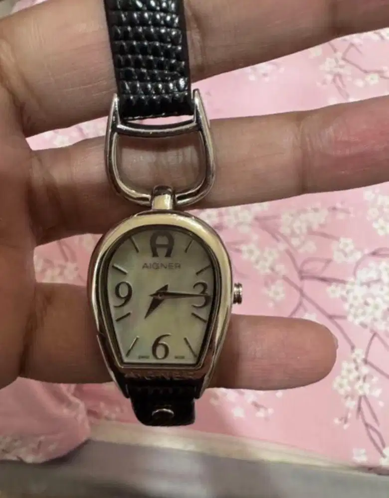 Jam Tangan Cewek Aigner Arte 2 Original