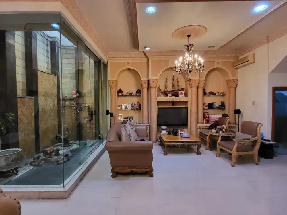 Rumah Di Walet Elok PIK