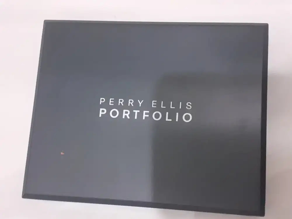 Dompet Pria PERRY ELLIS PORTOFOLIO