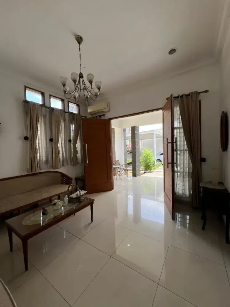 Rumah Dekat Mall di Villa Galaxy, Jakasetia, Bekasi Selatan