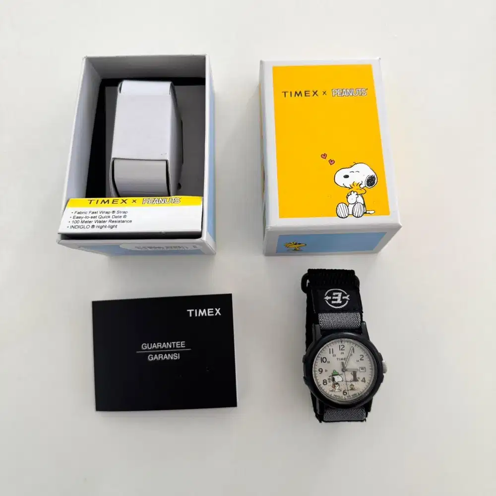 Timex Expedition X Peanuts Beagle Scout TW4B29100