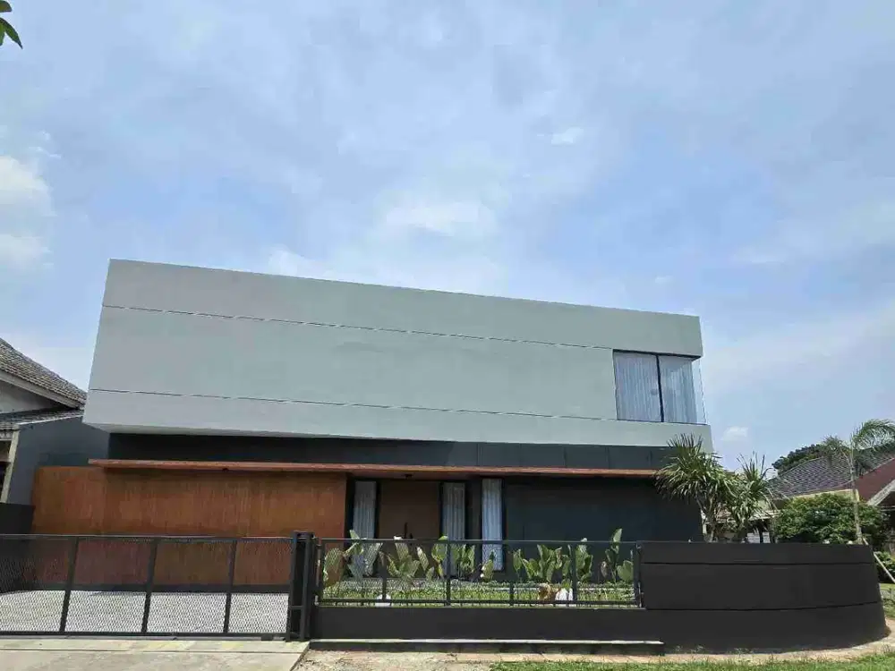 Di Jual Rumah Baru Mewah di BSD City