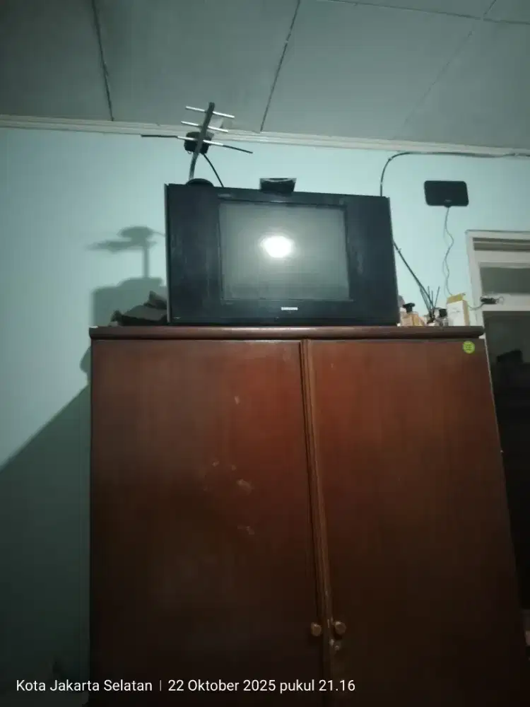 Tv tabung samsung