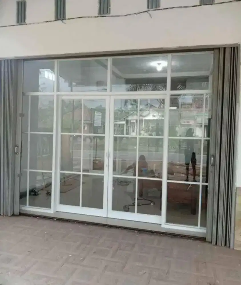 Pintu kaca, partisi kaca, sekat partisi kaca, dll