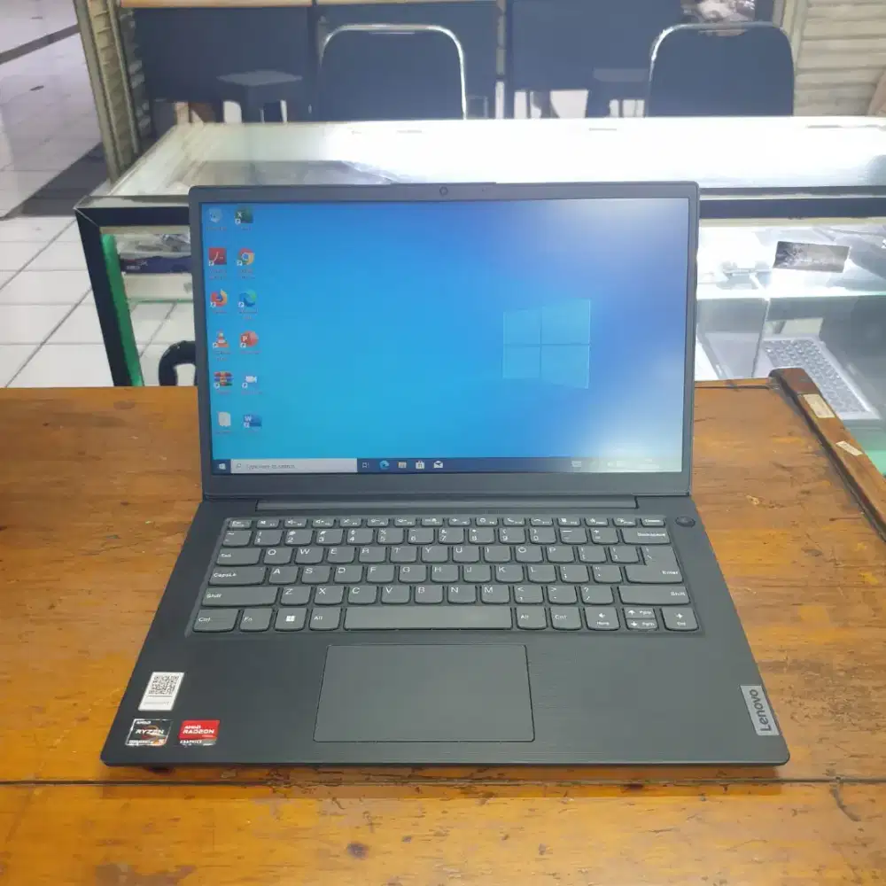 Lenovo Ideapad V14 G3 Ryzen 5-5625U (12CPUs) Ram 8GB SSD 512GB 14 FHD