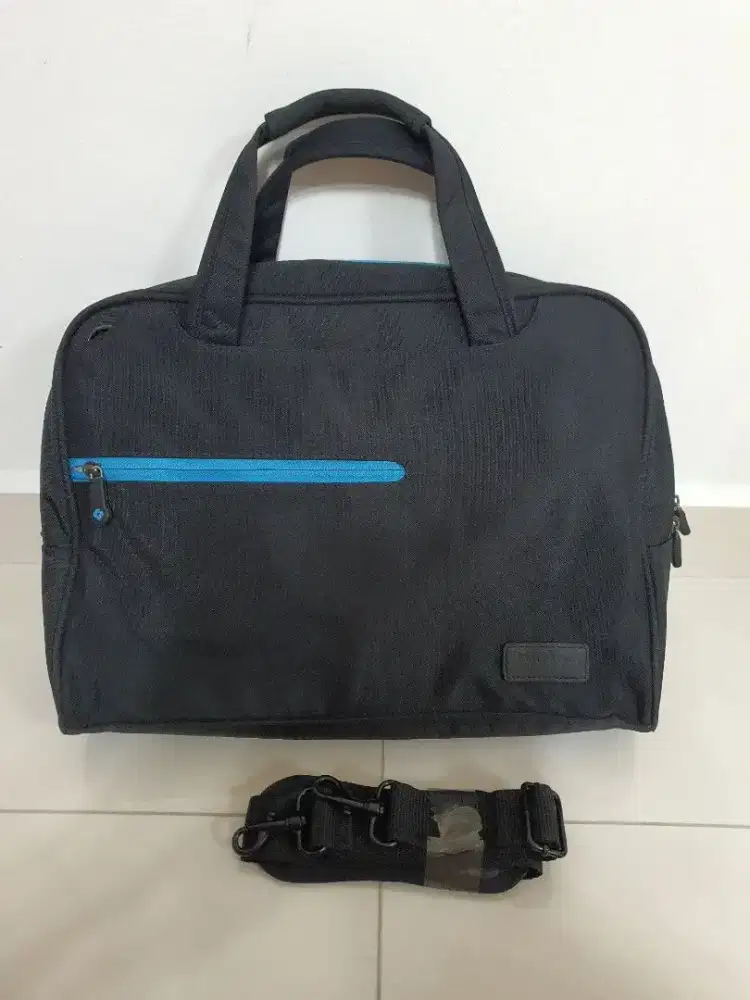 Samsonite Red tas laptop macbook case bag