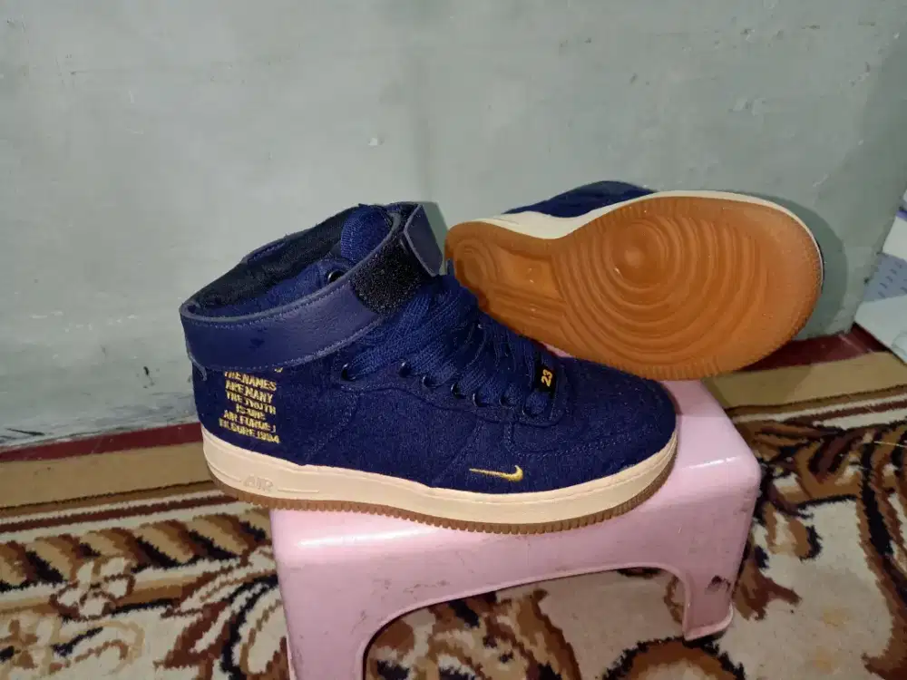 Sepatu nike air 'maharishi' size 36 - blue