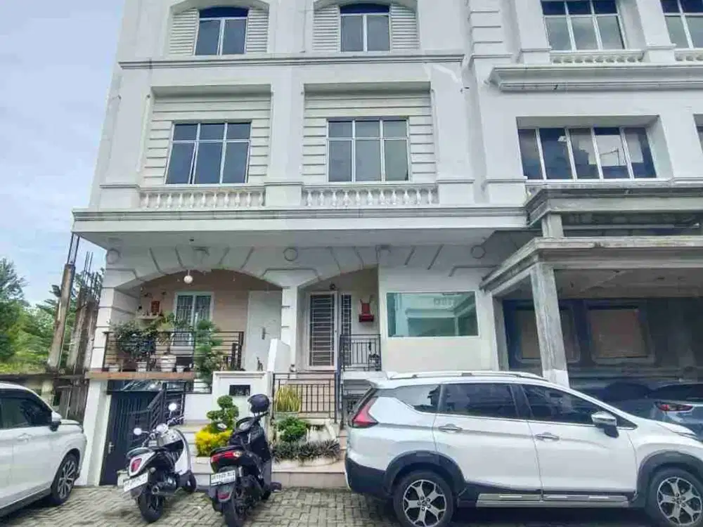 Komplek Cemara Asri Cluster Diamond Executive Belakang Sekolah Wellington Dan Sekolah Wira Matreya