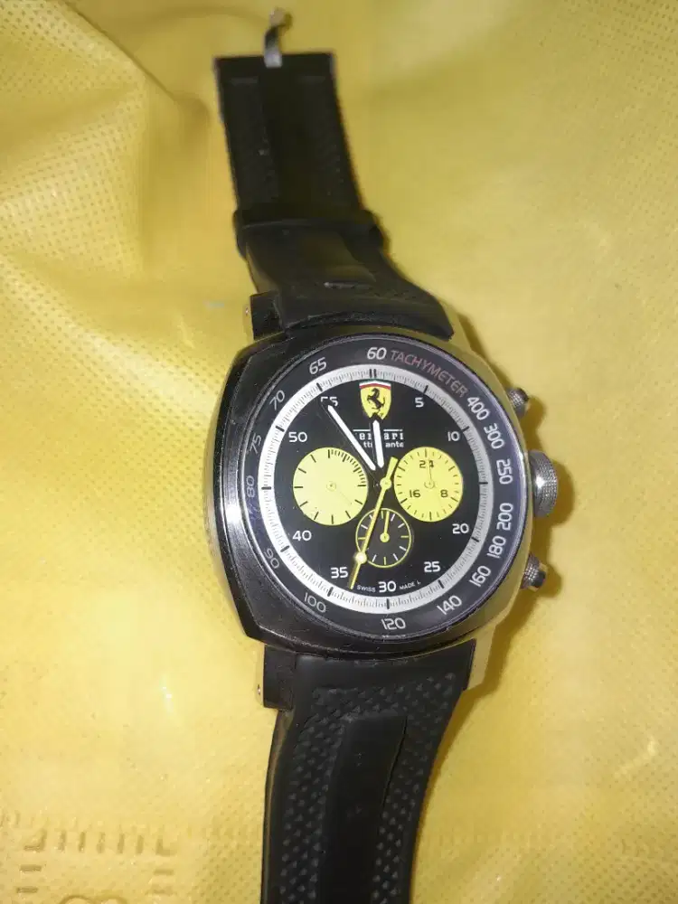 Jam Tangan Ferrari