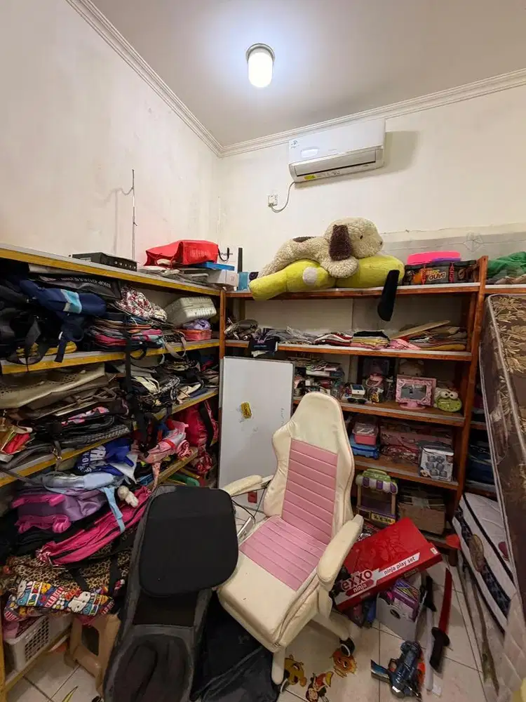 rak kayu dinding bisa bongkar pasang bahan kokoh dan bagus ada banyak