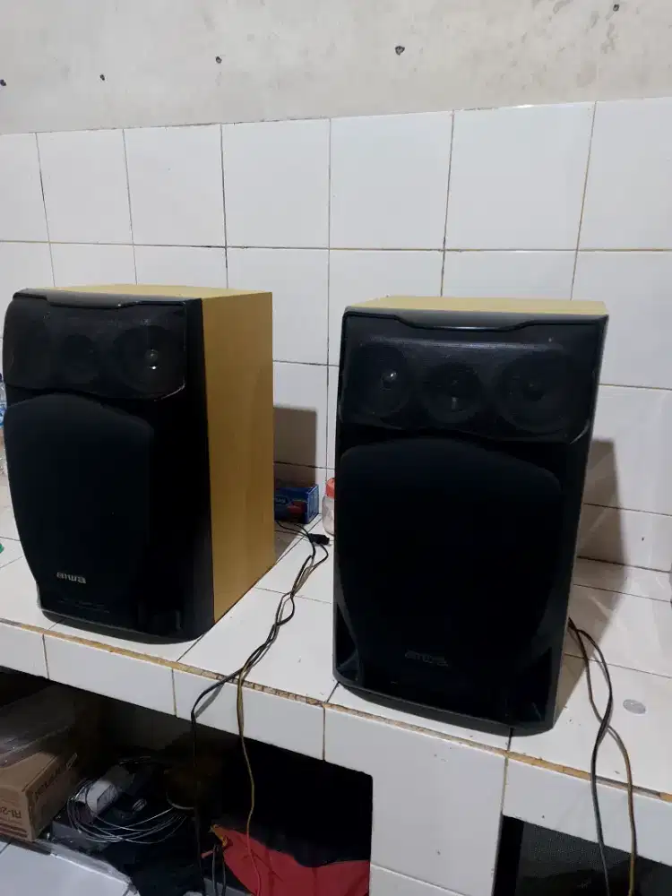 Speaker front surround Aiwa