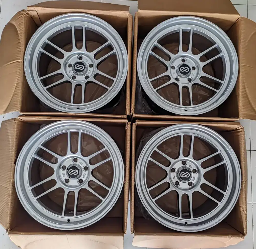 R18 Enkei RPT Spek Cumi darat L9,5 Et28 5x114 flow forming