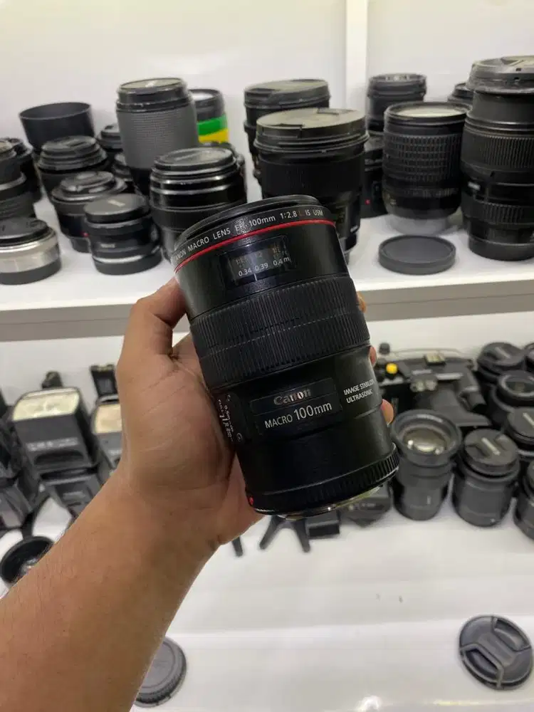Lensa fix macro 100mm L series ultrasonic USM