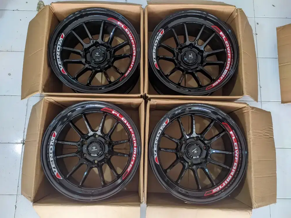 R18 Venom L9 Et0 pcd 6x139 New Flow Forming