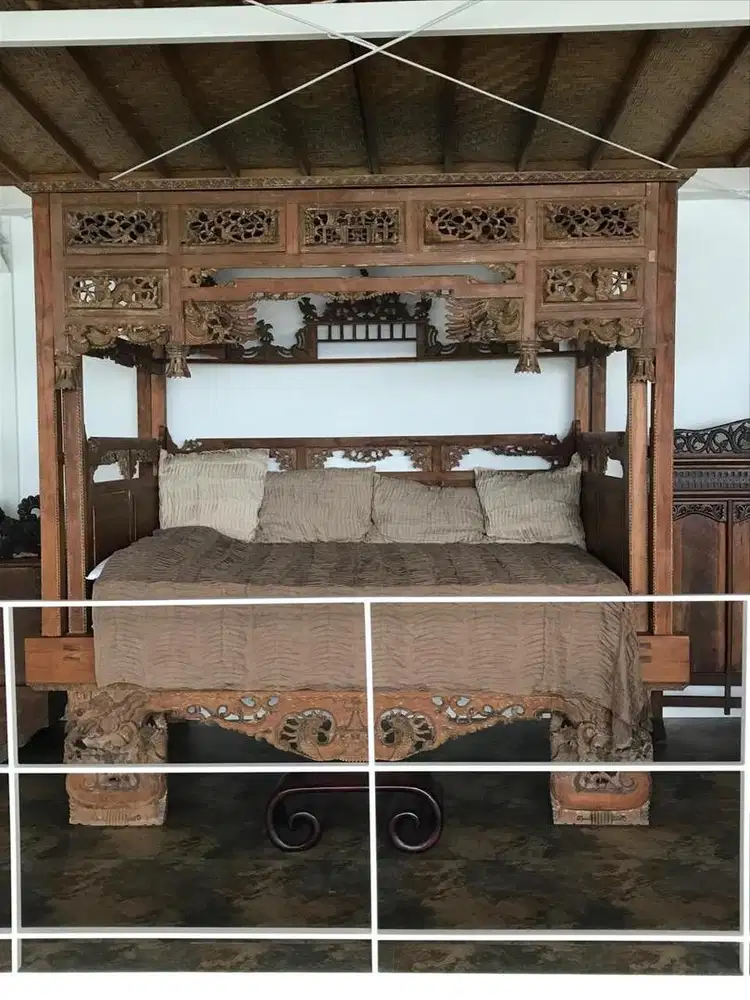 Dijual Ranjang Kayu Joglo Pahat