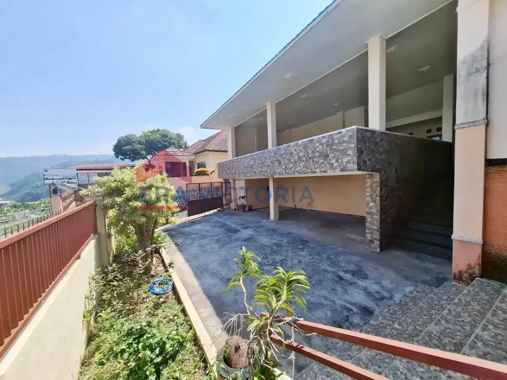 Dijual Villa Sejuk Area Batu Dekat Hotel Purnama & Wisata Selecta