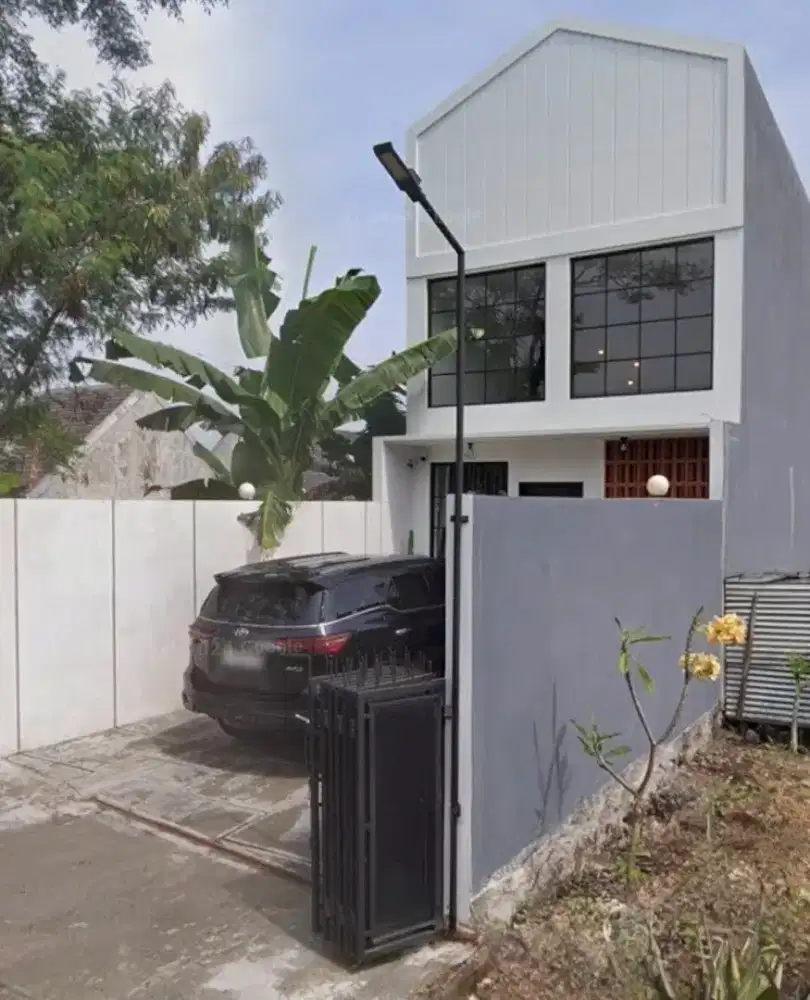 Jual Rumah / Villa Jalan Damai Sleman