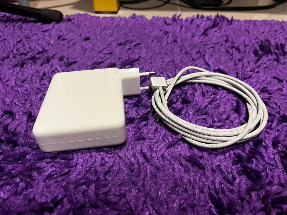 Macbook magsafe charger 140 watt