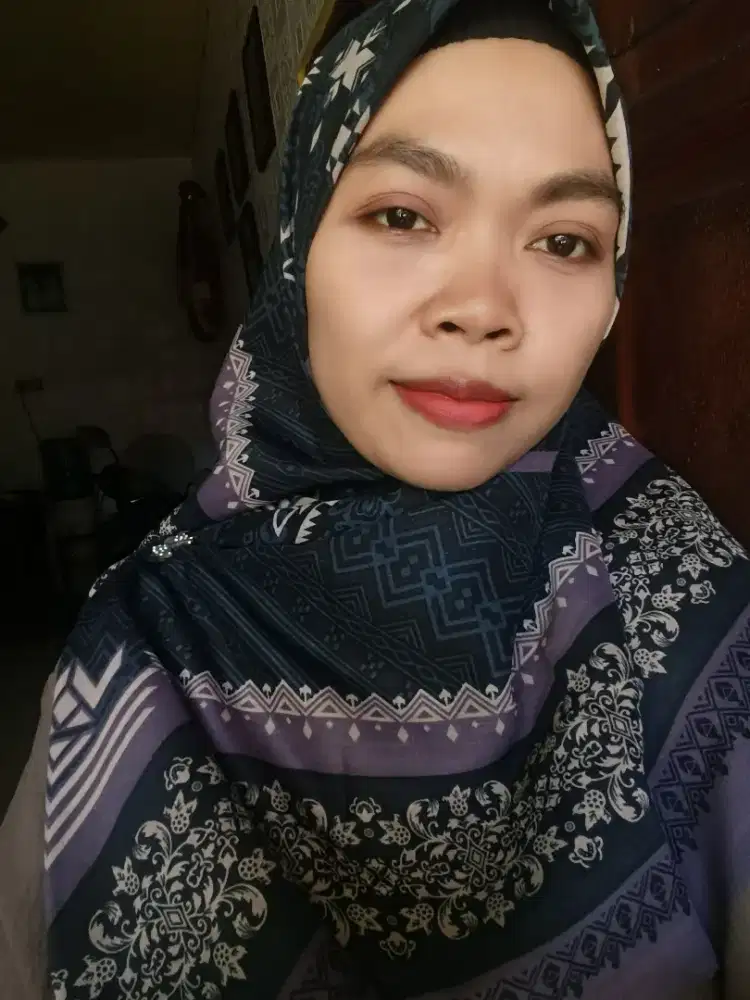 Cari pekerjaan freelance mulai sore hari.