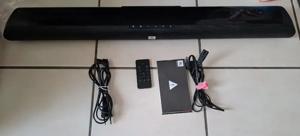 Speaker soundbar JBL