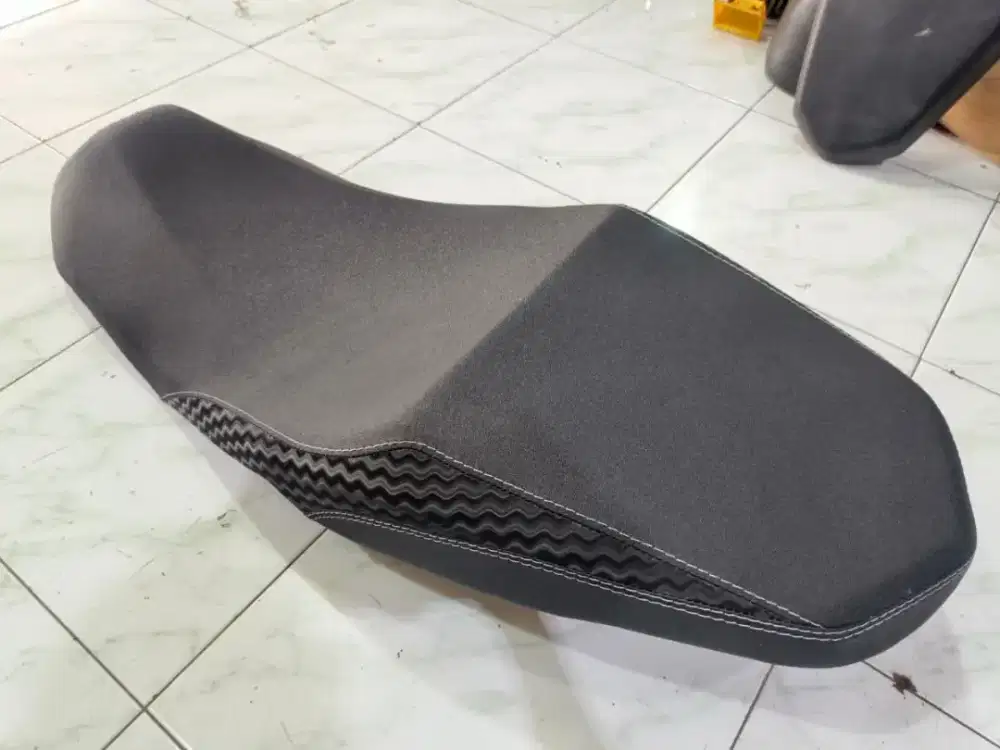 Jok Yamaha New Xmax 250 Connected Model Comfort