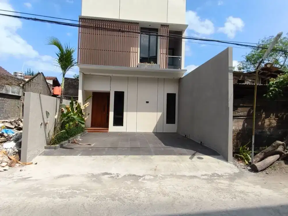 JUAL TERMURAH RUMAH TEPI JALAN UTAMA AREA WISATA JOGJA BAY