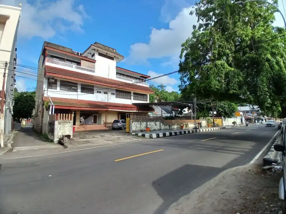 Disewakan Ruko di Jalan Bau Maseppe