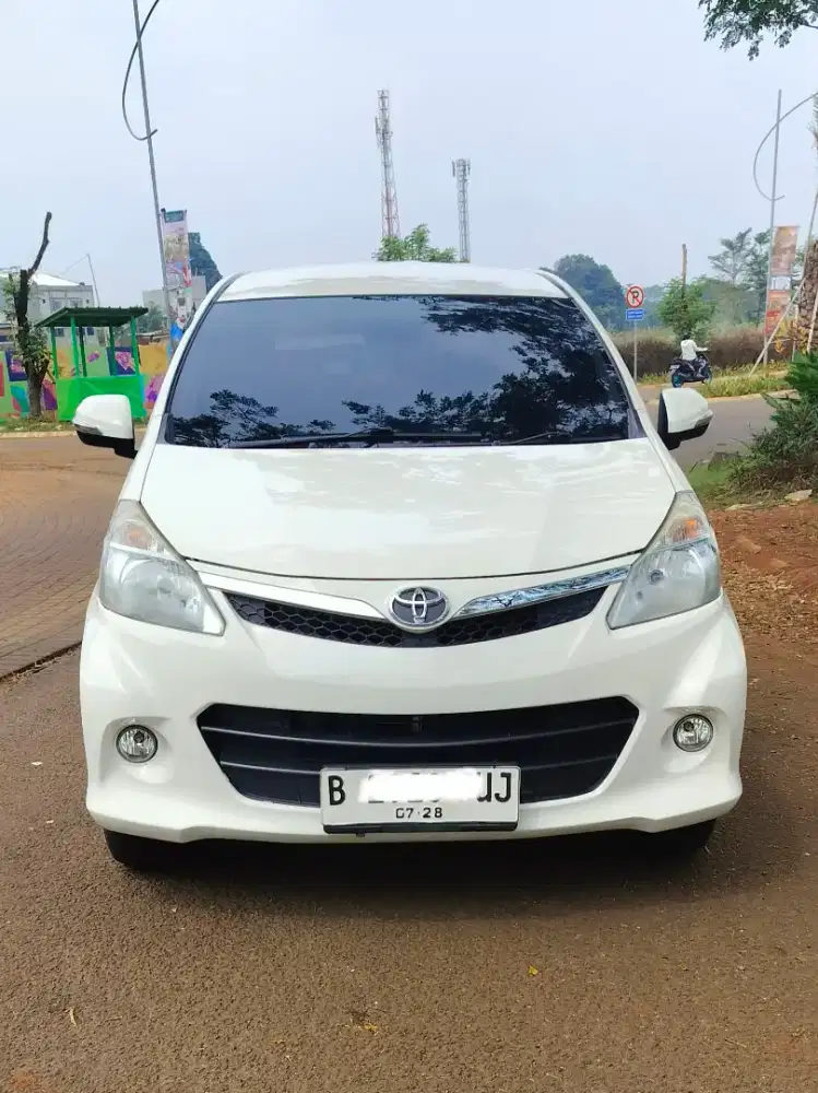 Avanza Veloz 1.5 matic