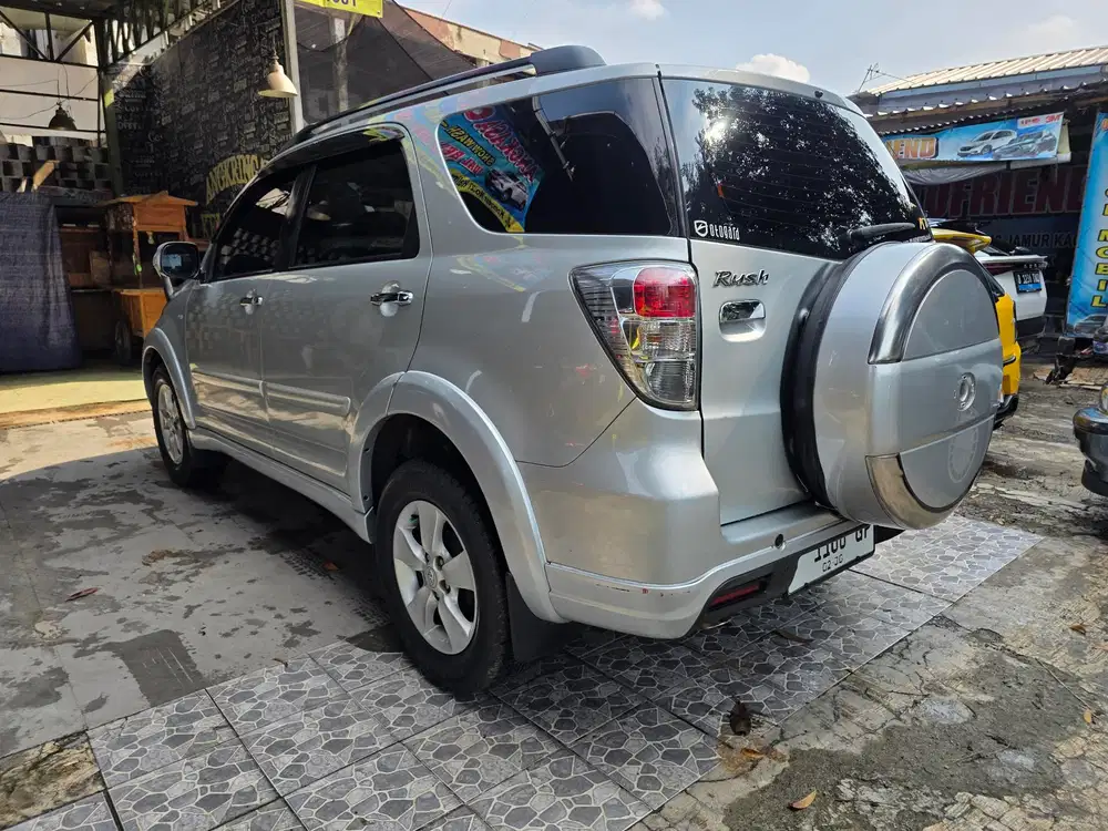 Toyota Rush 2015 Bensin