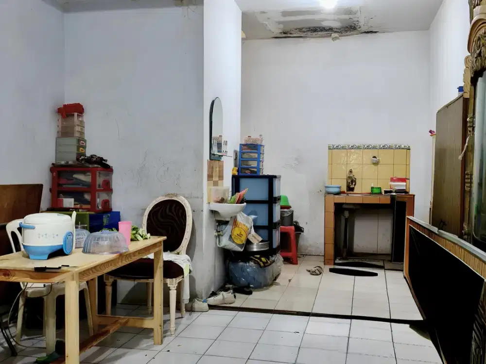 Dijual rumah taman palem lestari KT2 2lantai