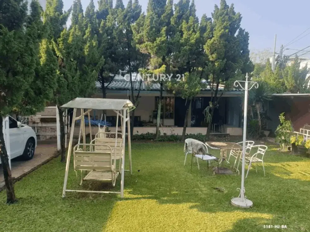 Dijual Rumah Strategis Bisa Untuk Usaha Di Bintaro Sektor 1