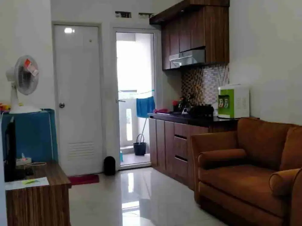 Sewa Bulanan 4jt , Lantai Rendah, Tower Chrysant, Green Pramuka