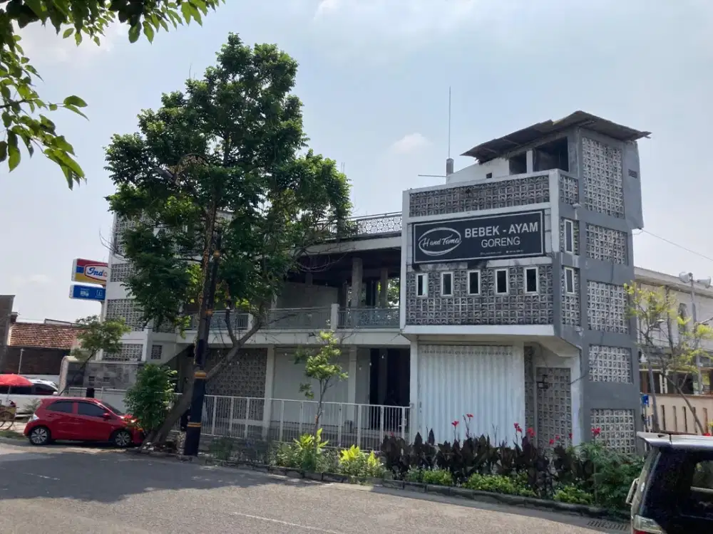 Dijual Ruko Jln. Dr.Ir.H. Soekarno, Merr Gunung Anyar .