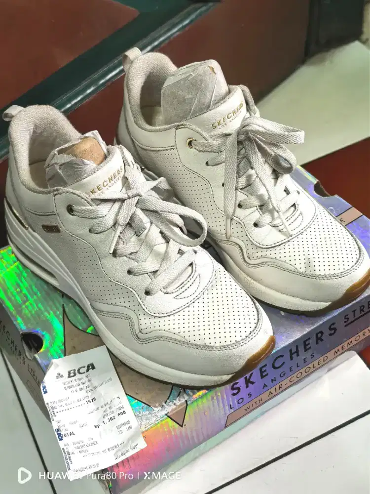 Sepatu Sneakers Skechers Millions Air Women Ori Size 38 Good Condition