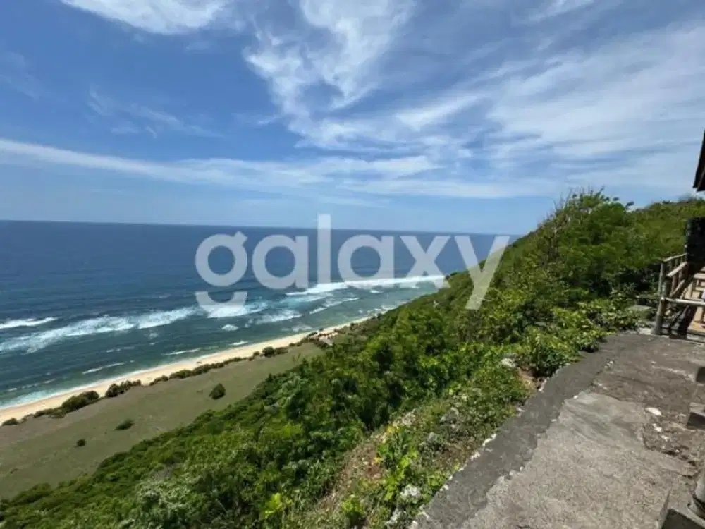 TANAH VIEW LAUT DI PANTAI NYANGNYANG ULUWATU BADUNG, BALI