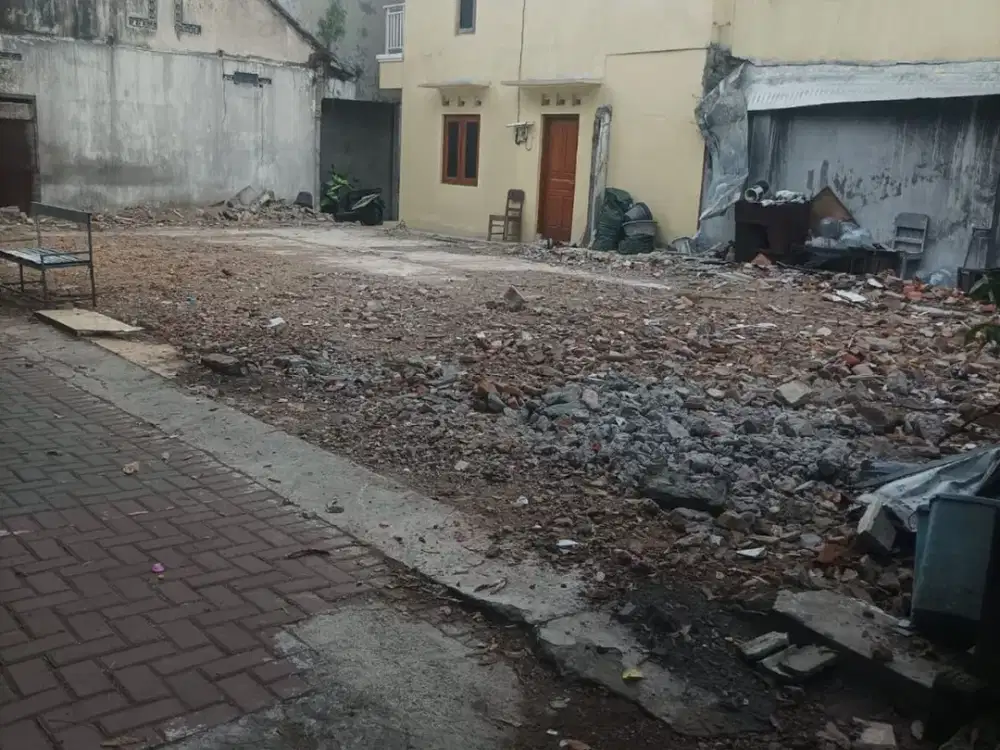 Tanah Luas 400m2 di Lingkungan Kampus UGM Catur tunggal Depok Sleman