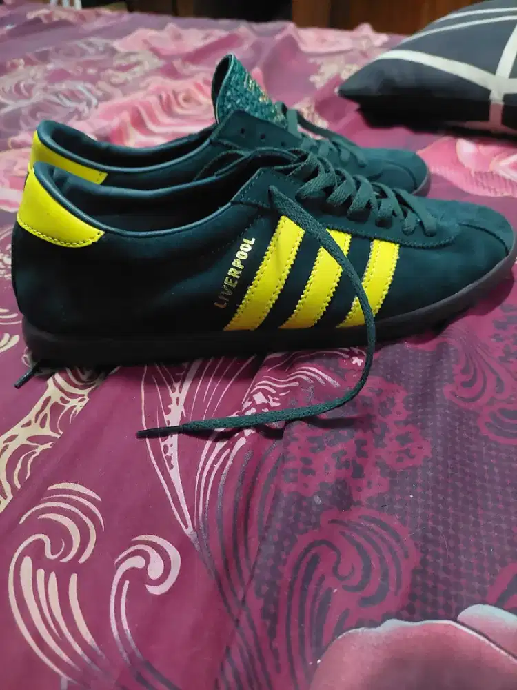 Sepatu adidas liverpol size 41
