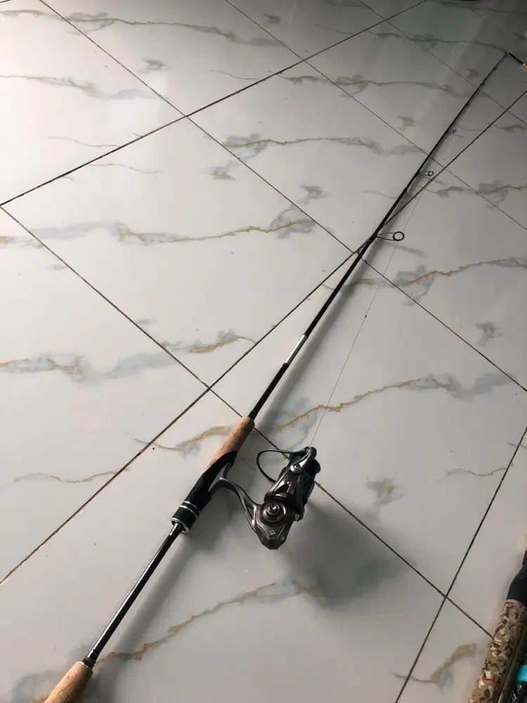 Dijual 4 joran dan 1 reel