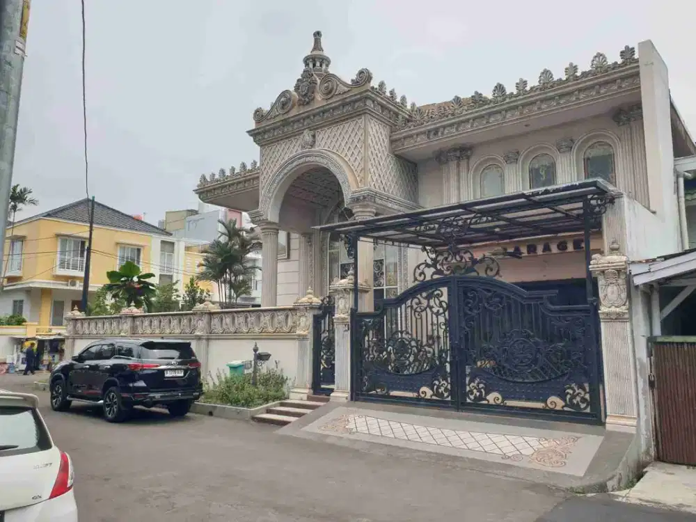 Rumah Mewah Hoek 2 Lantai Di Jl Pelepah Kuning Kelapa Gading Jakarta Utara