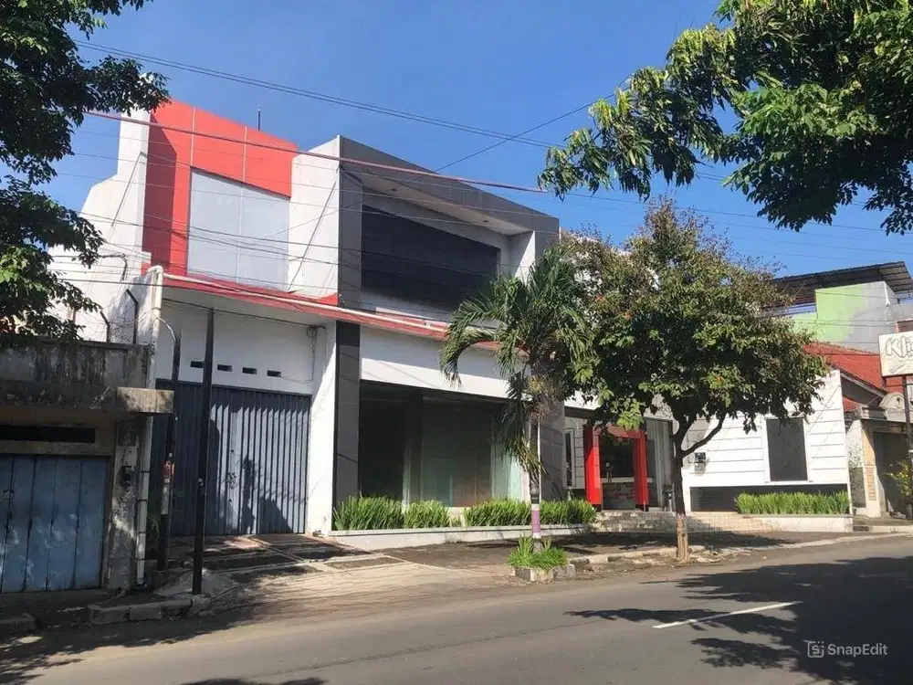 Dijual Bangunan Usaha Komersial  Jl WR Supratman Purworejo Jawa Tengah