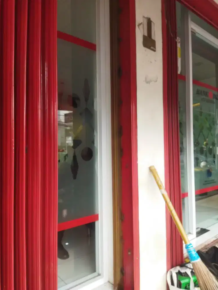 Service rolling door Cimanggis Depok