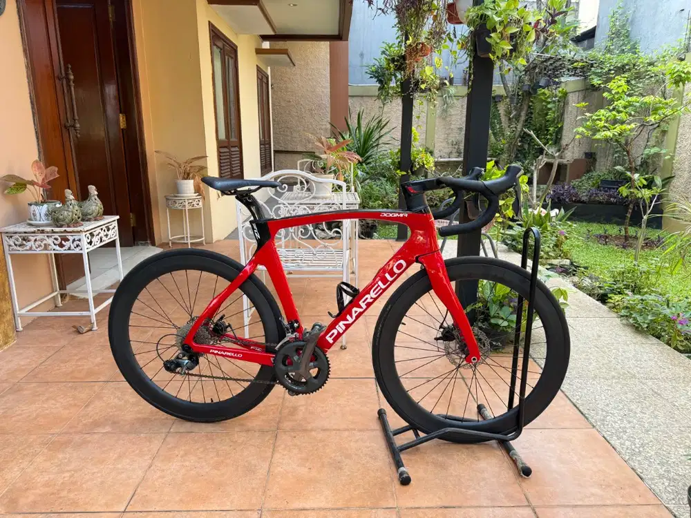 Dijual Road Bike Pinarello Kondisi 95% Baru ACM Kualitas 1
