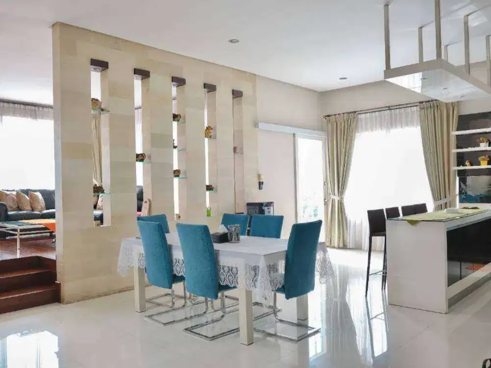 DIJUAL RUMAH DI DAGO PAKAR MEWAH MINIMALIST FULLY FURNISHED