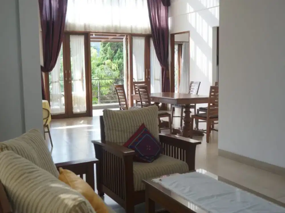 Dijual Rumah SHM di Dago Pakar, Bandung By Rumah Chinida (Dw)