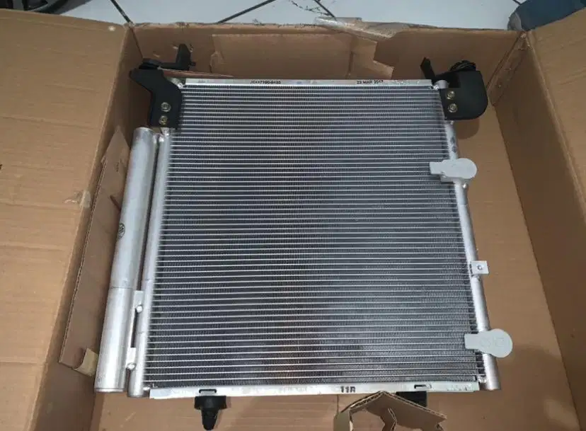 Condensor denso avanza xenia